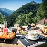 Lous Escartoun Гостевой дом 3*
